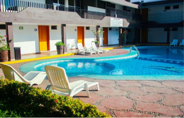 Hotel Gina Tecomán Exterior foto