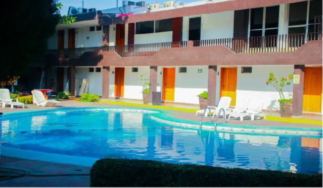 Hotel Gina Tecomán Exterior foto